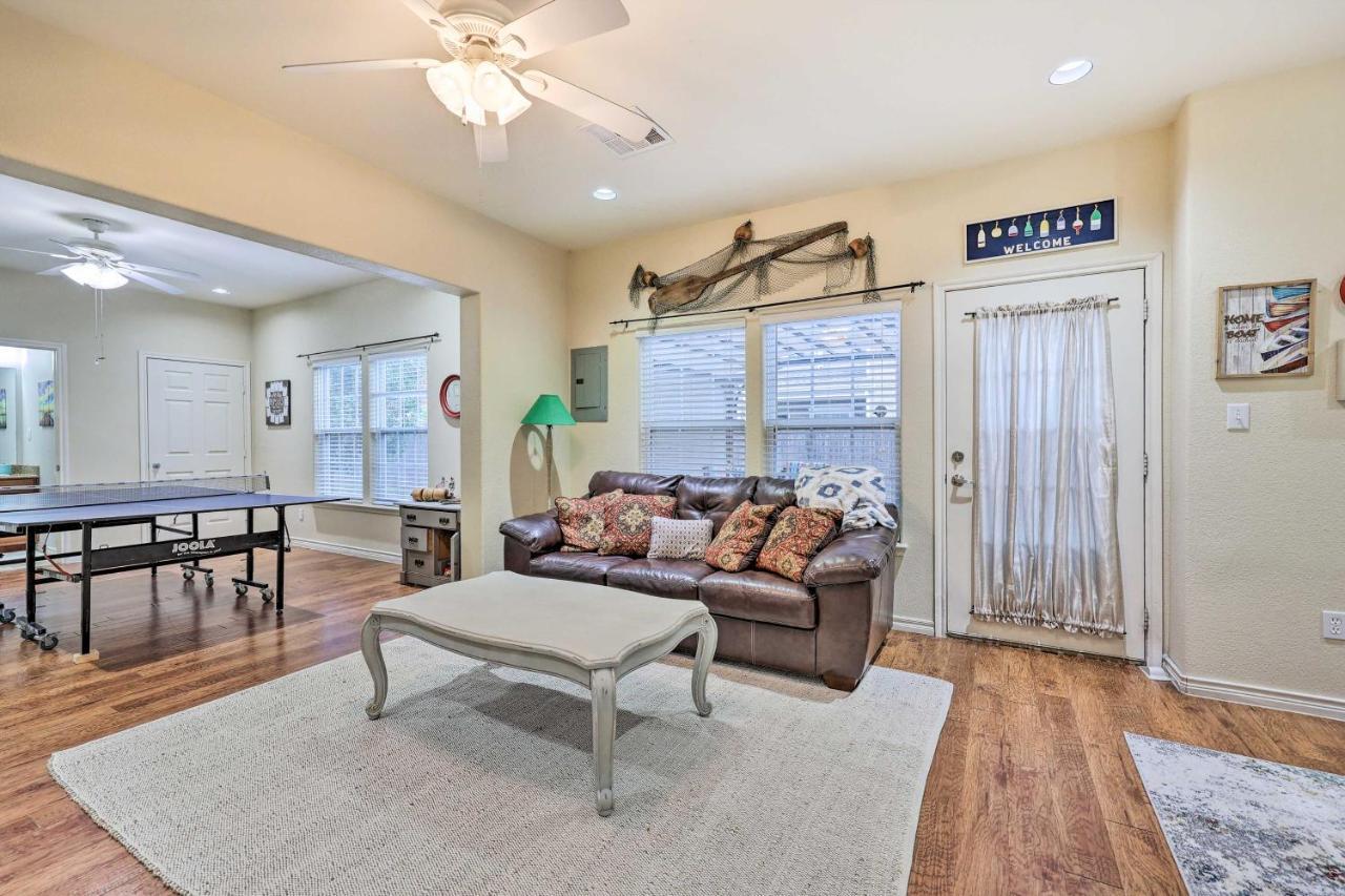 Inviting Afton Townhome With Hot Tub, Walk To Lake! Exterior photo