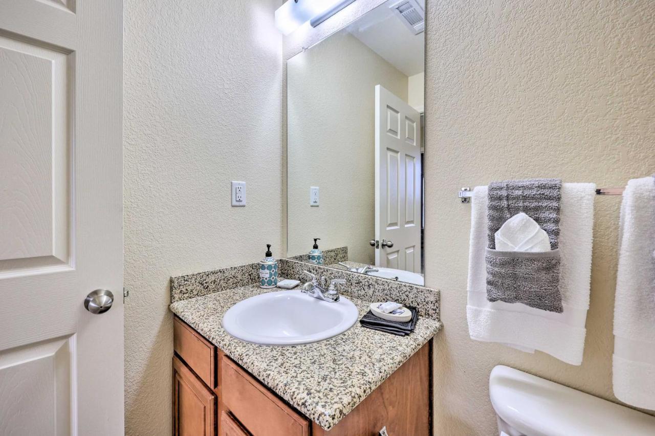 Inviting Afton Townhome With Hot Tub, Walk To Lake! Exterior photo
