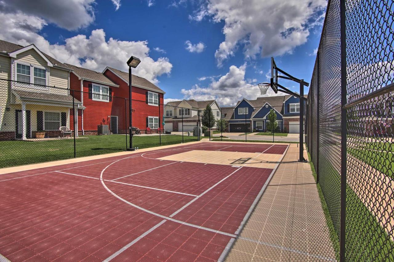 Inviting Afton Townhome With Hot Tub, Walk To Lake! Exterior photo